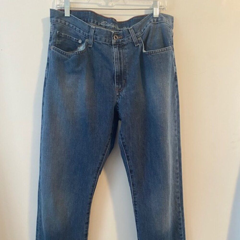Eddie Bauer distressed Fit Straight 5 pocket jeans, size 35/34